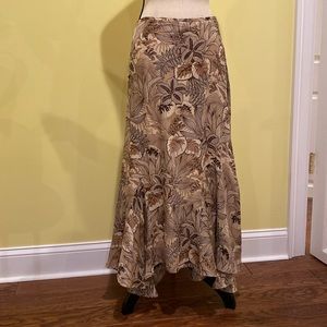 KATE HILL Silk Skirt , Women’s size 6, Low-High, Floral print with sequin detail